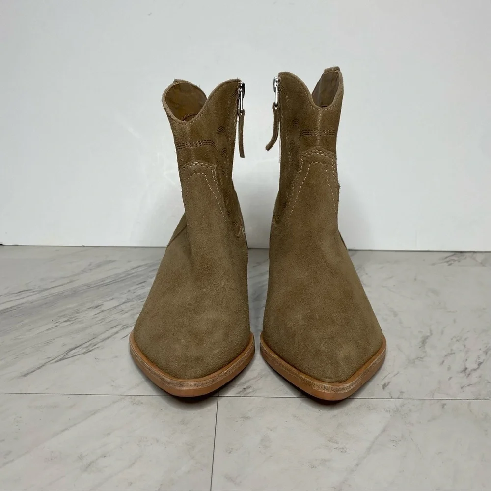 New! Dolce Vita Solow Tan Suede Western Bootie 6